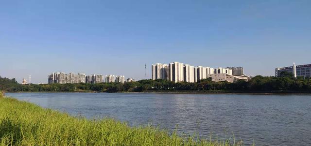 微信直播間怎么推廣流量大點，微信直播間怎么推廣流量大些？