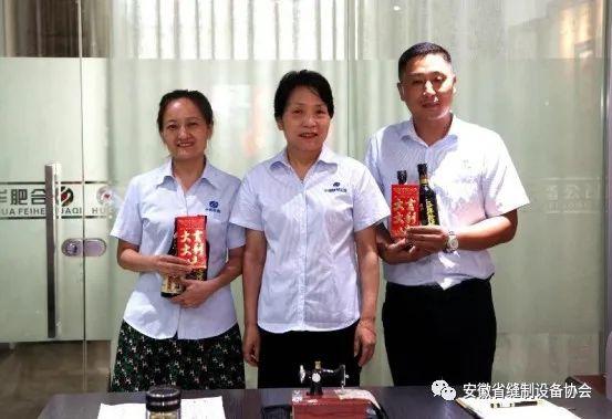 銷售冠軍領(lǐng)獎感言，個人獲獎感言銷售冠軍獲獎感言簡短？