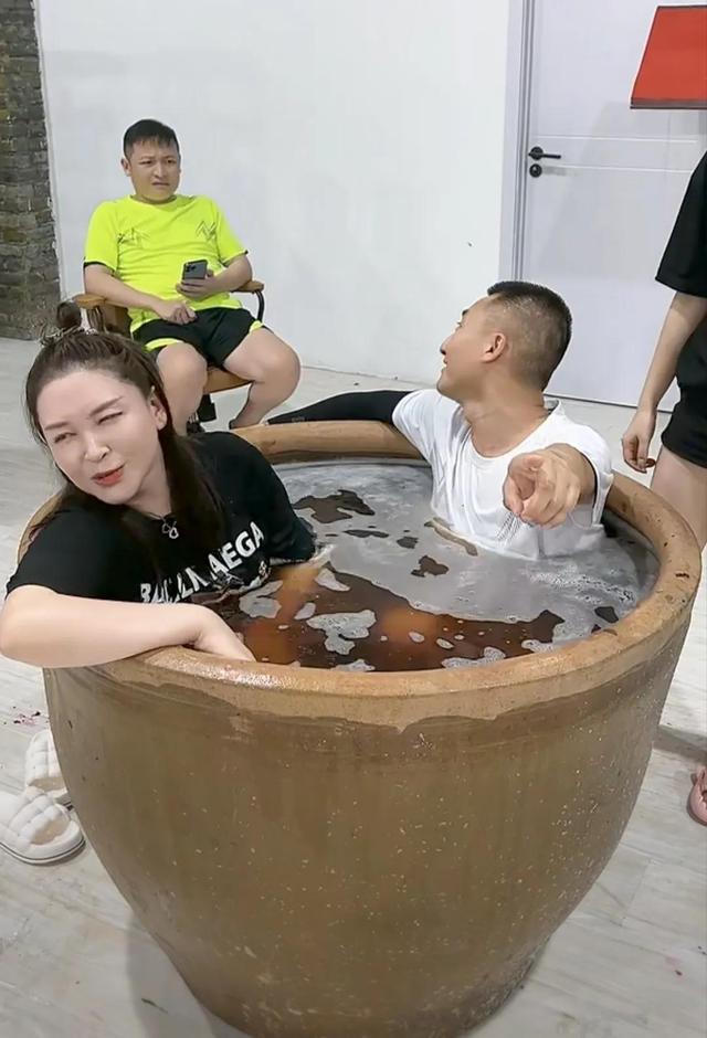 快手名字霸氣，快手名字霸氣的網(wǎng)名？