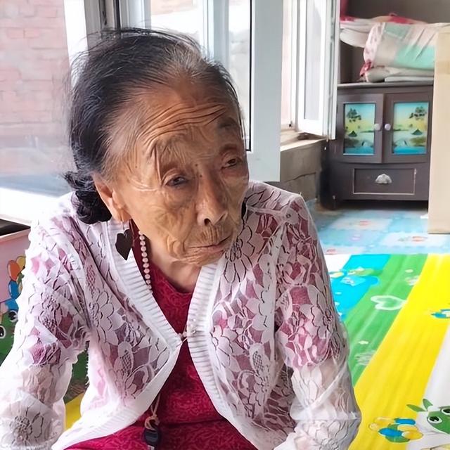 靚女直播怎么說粵語，靚女直播怎么說粵語的？