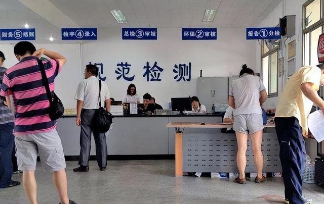 輝騰車主分享審車經(jīng)歷變速箱報廢也要自掏腰包，建議取消或調(diào)整
