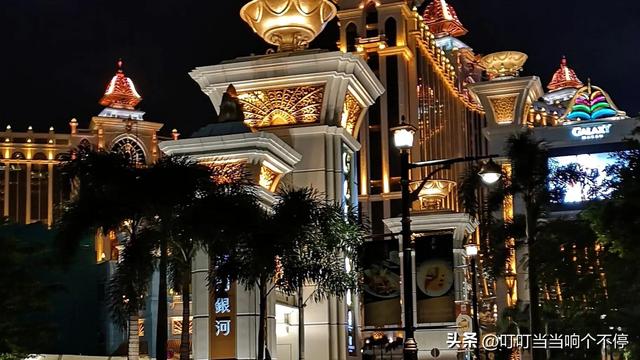 抖音很火的背景音樂(lè)叮叮叮叮歌詞，抖音很火的背景音樂(lè)叮叮叮叮歌詞是什么歌？