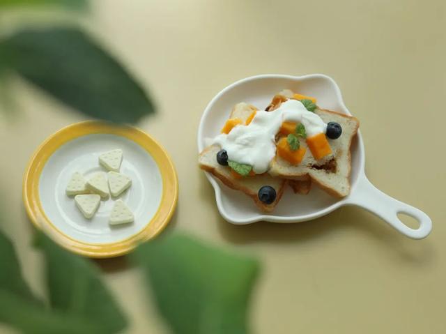抖音很火的奶片c，抖音很火的奶片裸搖？