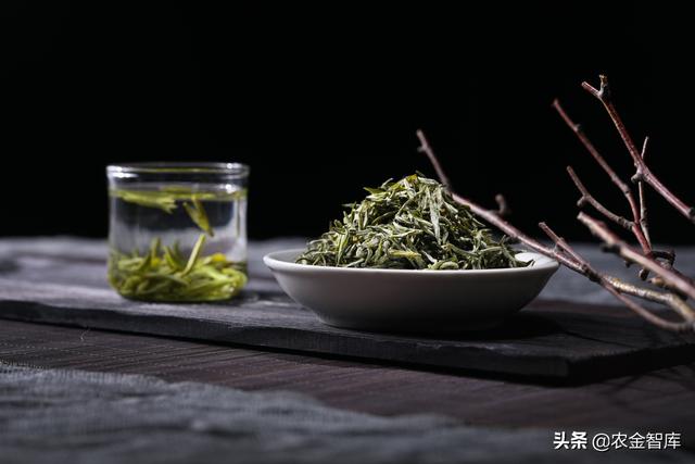 送女客戶送什么禮物好1千以內(nèi)，送女客戶送什么禮物好1千以內(nèi)的？