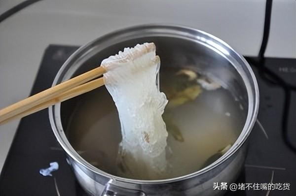 涼拌粉絲最簡單的做法竅門，涼拌粉絲最簡單的做法竅門視頻？