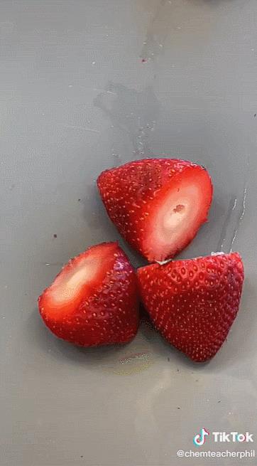 外國人玩直播嗎，外國人的直播游戲軟件？