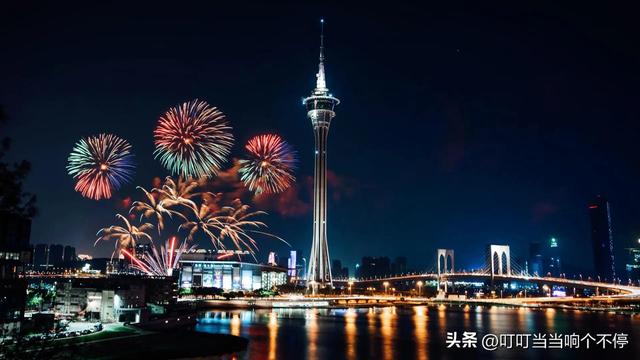 抖音很火的背景音樂(lè)叮叮叮叮歌詞，抖音很火的背景音樂(lè)叮叮叮叮歌詞是什么歌？