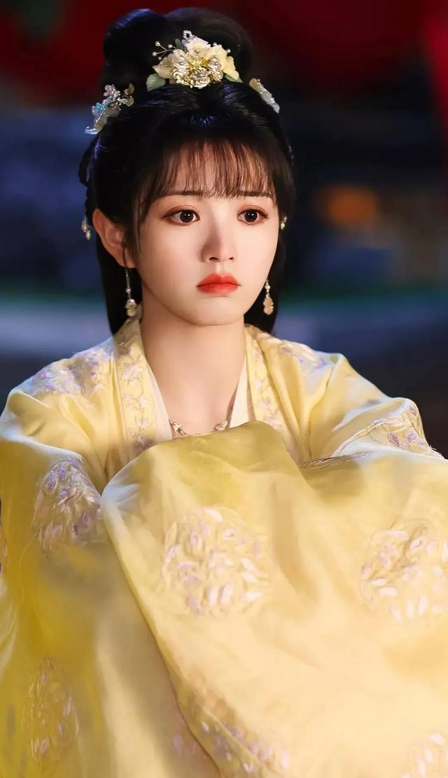 趙露思的粉絲名應(yīng)該叫什么，趙露思現(xiàn)在的粉絲名叫什么？