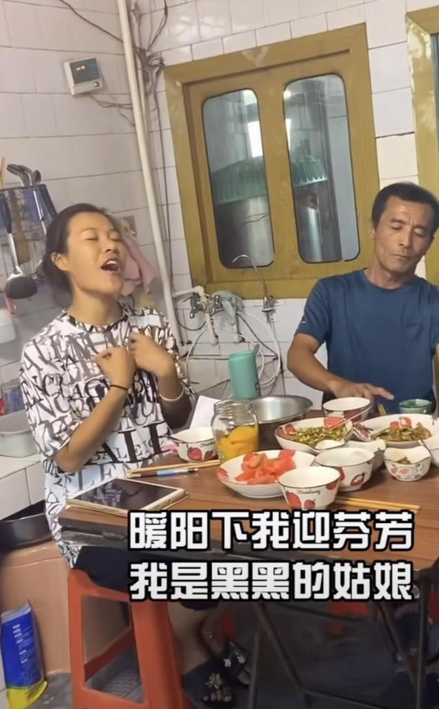 唱歌賺錢(qián)的軟件，唱歌賺錢(qián)的軟件微信提現(xiàn)？