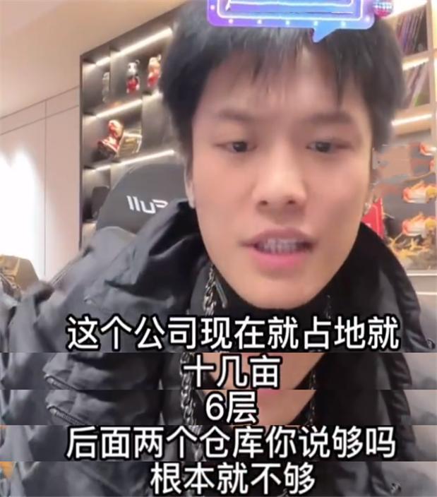 小楊哥最新搞笑視頻，搞笑小楊哥全集？