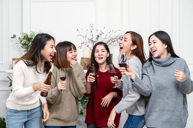 友情的說說發(fā)朋友圈的句子傷感，友情的說說發(fā)朋友圈的句子傷感圖片？
