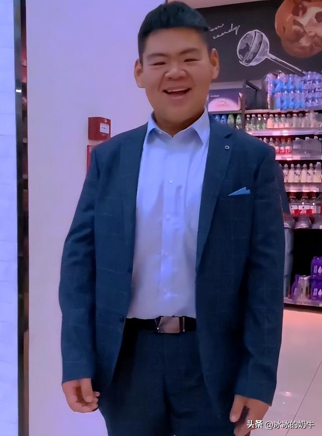 如果一個人經?？茨愣兑糁黜摚绻粋€人經?？茨愣兑糁黜撌鞘裁匆馑?？