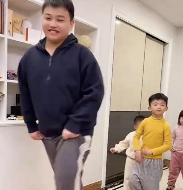 寶媽照片生活照片，寶媽照片生活照片大全？