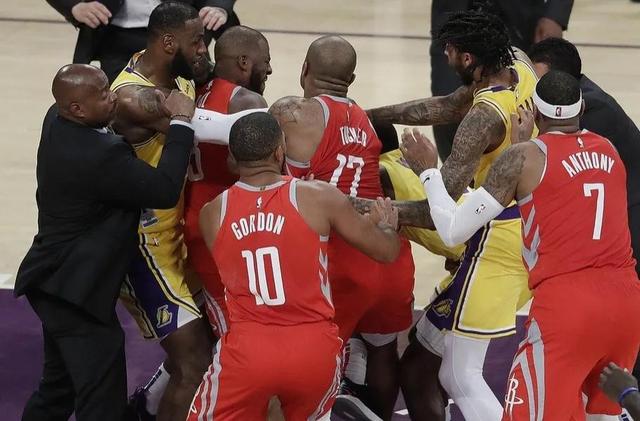 nba2020-2021直播勇士，勇士凱爾特人視頻直播？