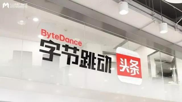 互聯(lián)網(wǎng)帶來的利與弊作文，互聯(lián)網(wǎng)帶來的利與弊英語作文？