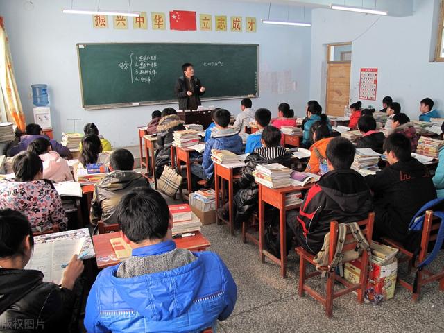 在編教師能干什么副業(yè)工作好，在編教師做什么副業(yè)？