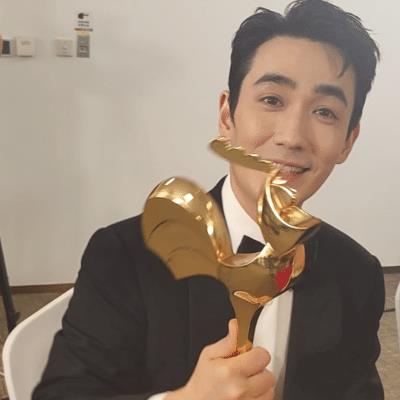 我真的不是他粉絲_[娛樂圈]百度云，我真的不是他粉絲_[娛樂圈]筆趣閣？