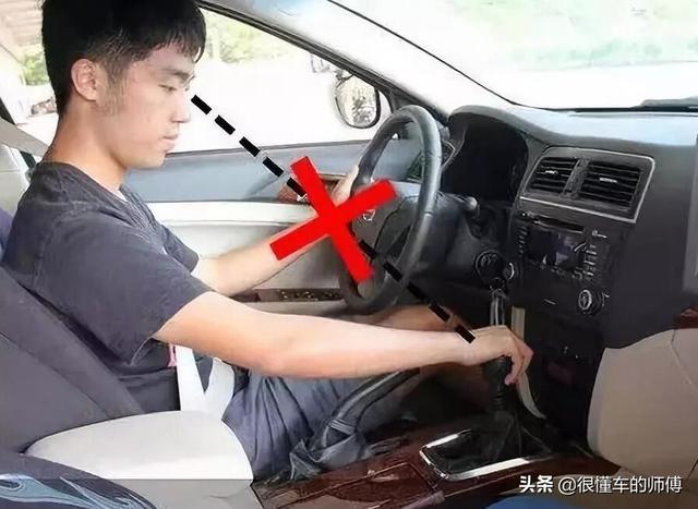 科目三考試考哪些項(xiàng)目，科目三考哪些項(xiàng)目？