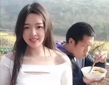 抖音美女千千萬下一句是什么諷刺的，抖音美女千千萬下一句是什么諷刺的歌曲？