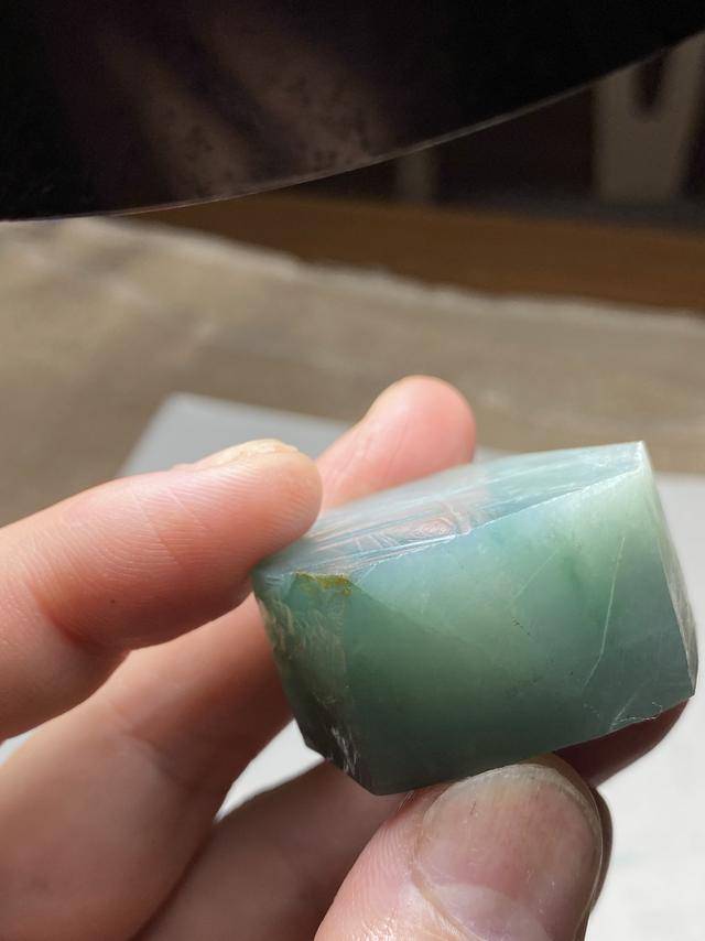 玉雕師張忠堯翡翠直播間，玉雕師張忠堯翡翠怎樣聯(lián)系？