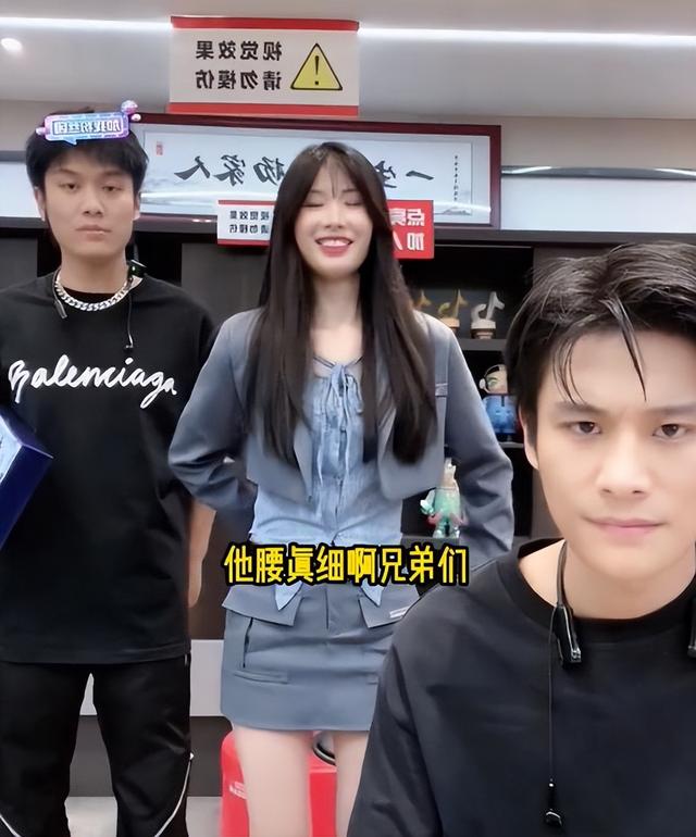 小楊哥最新搞笑視頻，搞笑小楊哥全集？