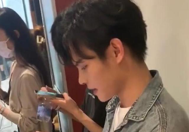 北慕在哪里直播間，北慕還在直播嗎？