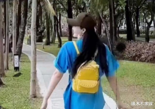 張?zhí)m在哪里直播，張?zhí)m開(kāi)直播？
