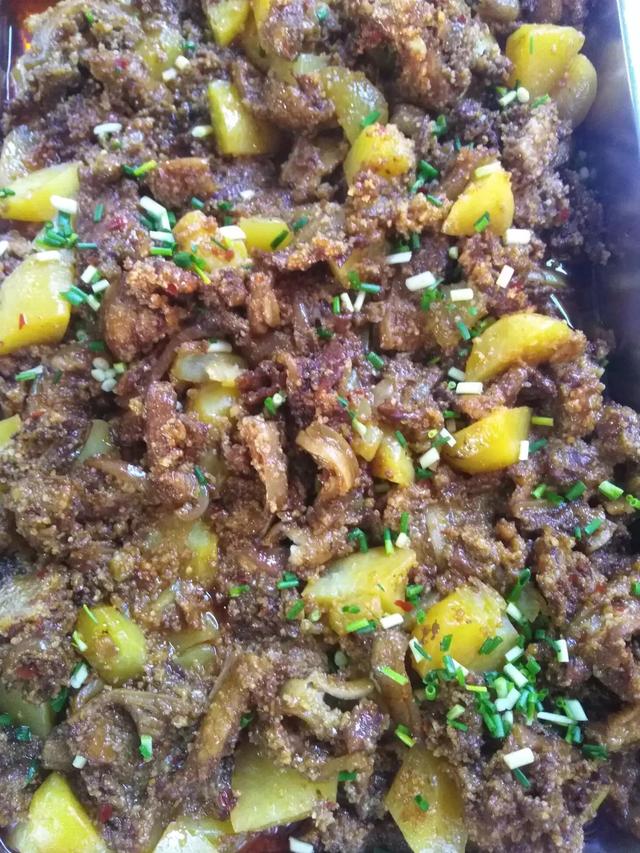 開(kāi)一家大食堂要多少錢(qián)（開(kāi)個(gè)大食堂快餐店大概多少錢(qián)）