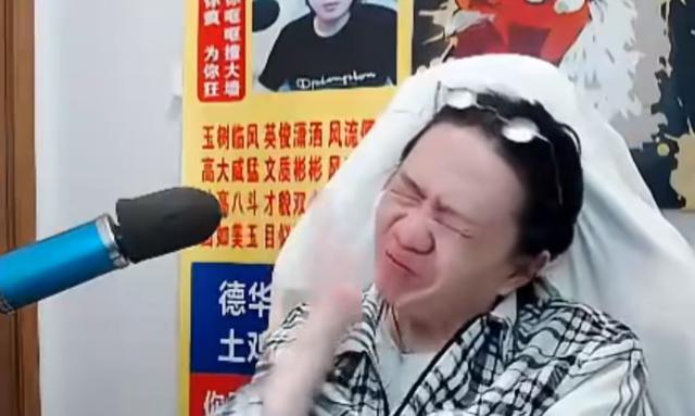 德華直播間有多少人啊，德華在哪個直播間？