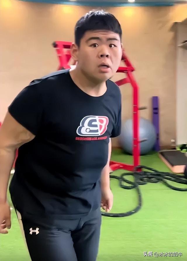 如果一個人經?？茨愣兑糁黜?，如果一個人經常看你抖音主頁是什么意思？