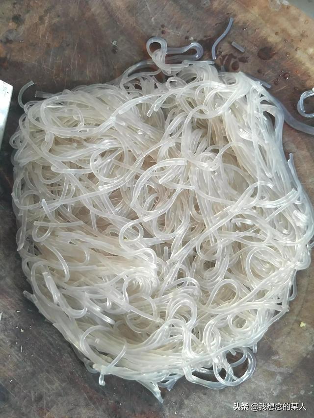 粉絲肉包的餡怎么調(diào)，粉絲肉包餡怎么調(diào)？