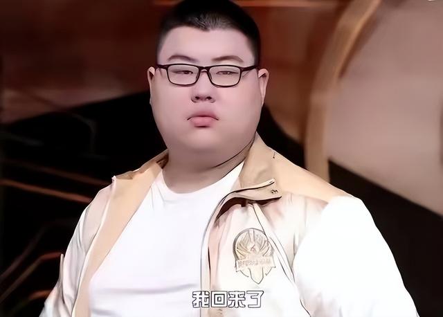 小胖成年直播首秀，solo全網(wǎng)絕活哥，頂級(jí)天賦能否幫狼隊(duì)逆天改命