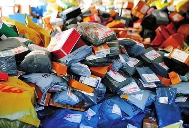京東快遞與順豐哪個便宜，京東快遞和順豐快遞哪個更便宜？