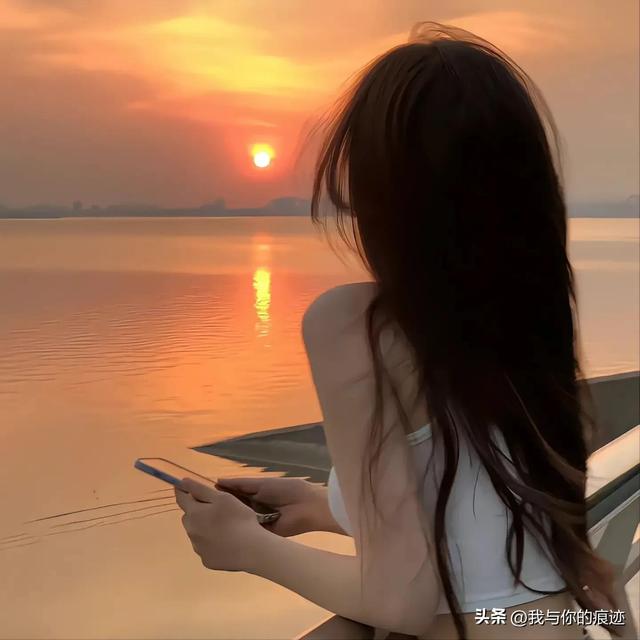 夜場發(fā)朋友圈訂房廣告，朋友圈夜場訂房廣告詞？