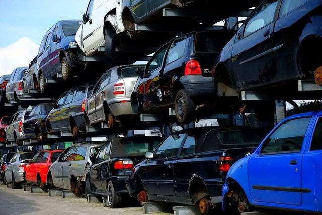 輝騰車主分享審車經(jīng)歷變速箱報廢也要自掏腰包，建議取消或調(diào)整