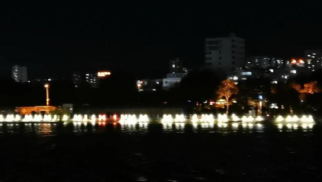 晚上飯后散步發(fā)朋友圈的精美句子，晚飯過(guò)后散步發(fā)朋友圈的句子？