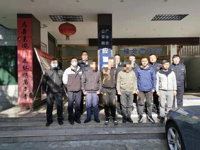 抖音上教人賺錢的是真的嗎，抖音上教你賺錢是真的嗎？