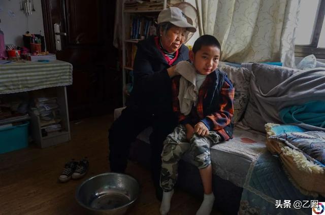 兼職圖片帶字可愛不帶水印，求兼職圖片帶字可愛？