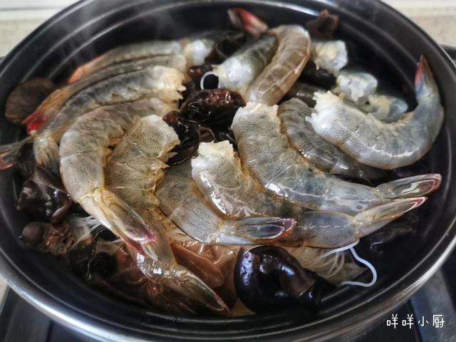 鮮蝦粉絲煲的家常做法竅門是什么，鮮蝦粉絲煲的家常做法竅門圖片？